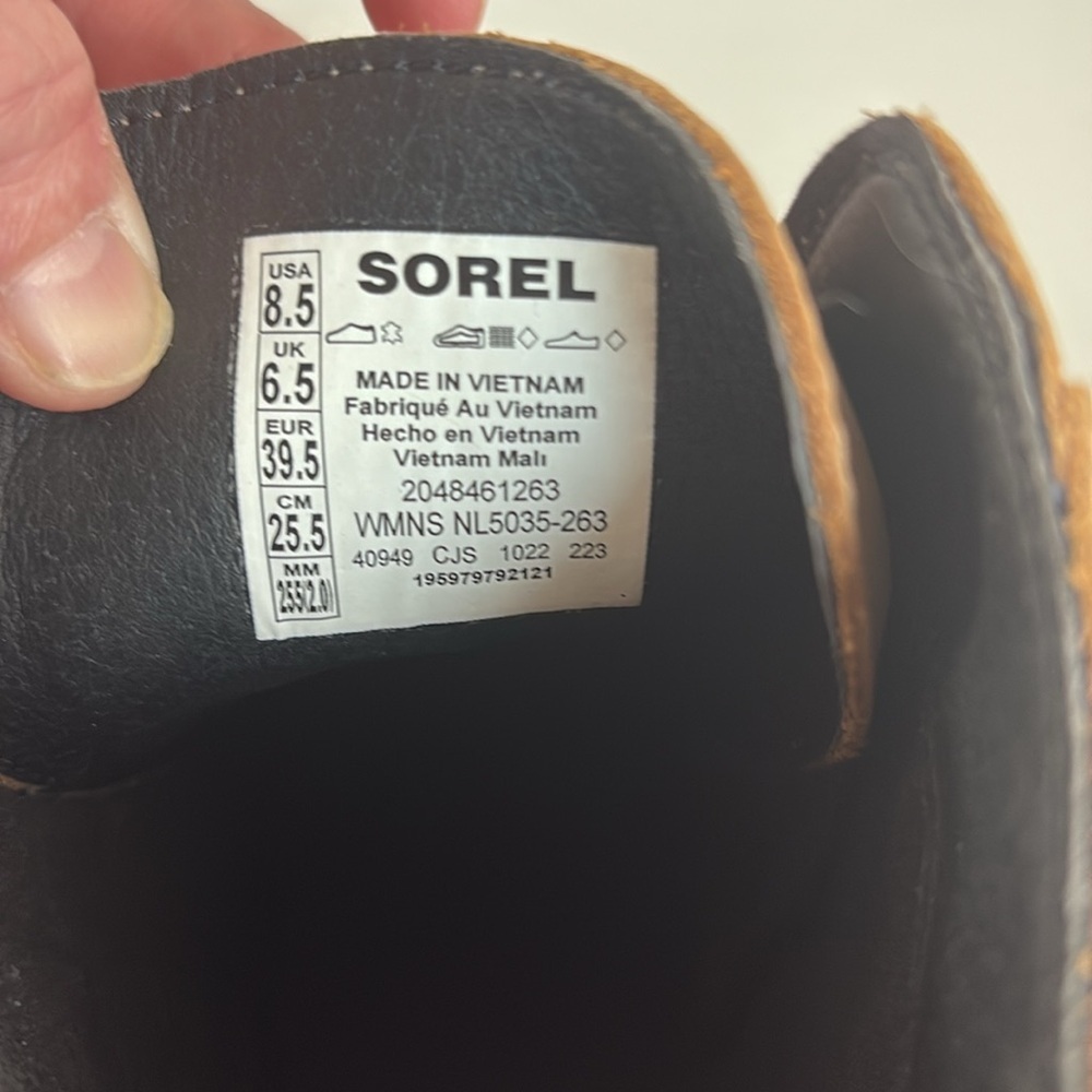 Sorel Jane Now lace up d-ring heel combat boot caribou buff waterproof boot - Picture 12 of 16